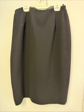 Vintage but Classic Night Lights Sleek Black Pencil Skirt 4 Work & Events/Sz.6